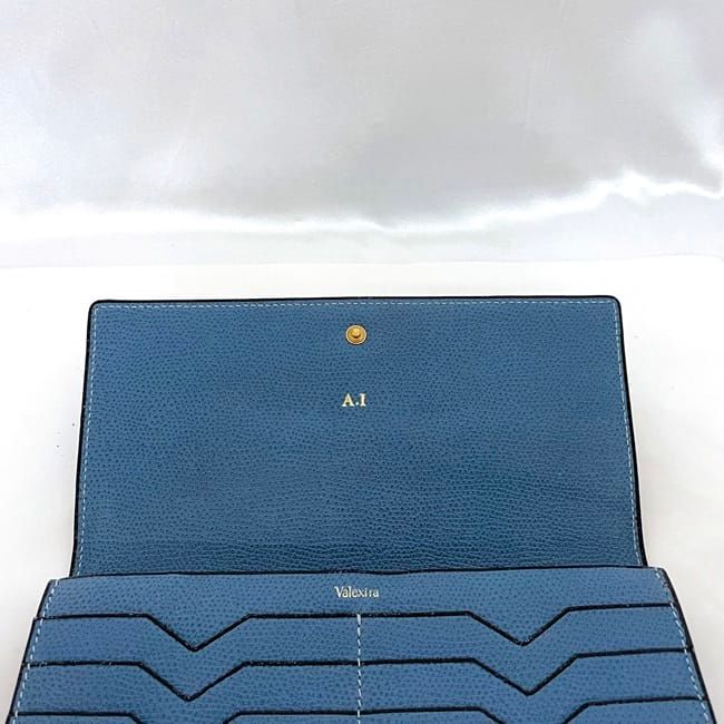 ヴァレクストラ 二つ折り 長財布 ブルー 財布 美品 レザー 中古 ヴァレクストラ 二つ折り 長財布 ブルー 財布 美品 レザー 中古