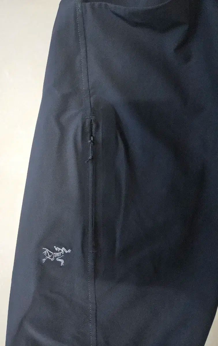 クリアランスセール中！ ARC TERYX アークテリクス クレストーン パンツ 2 品質保証!