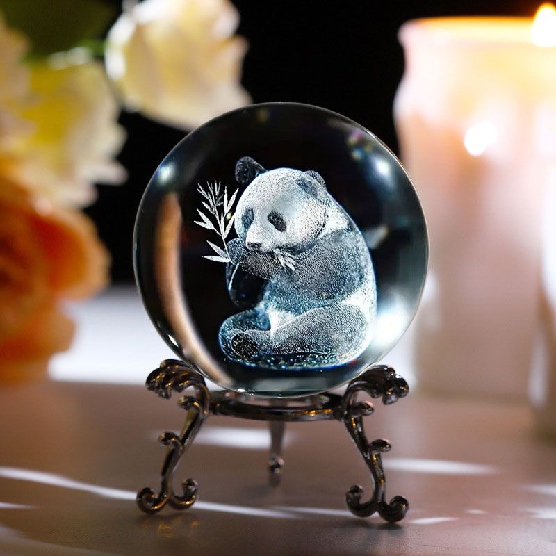 クリスタルボール 布袋様　木製台座付き クリスタルボール 布袋様 木製台座付き クリスタルボール 40mm-200mm