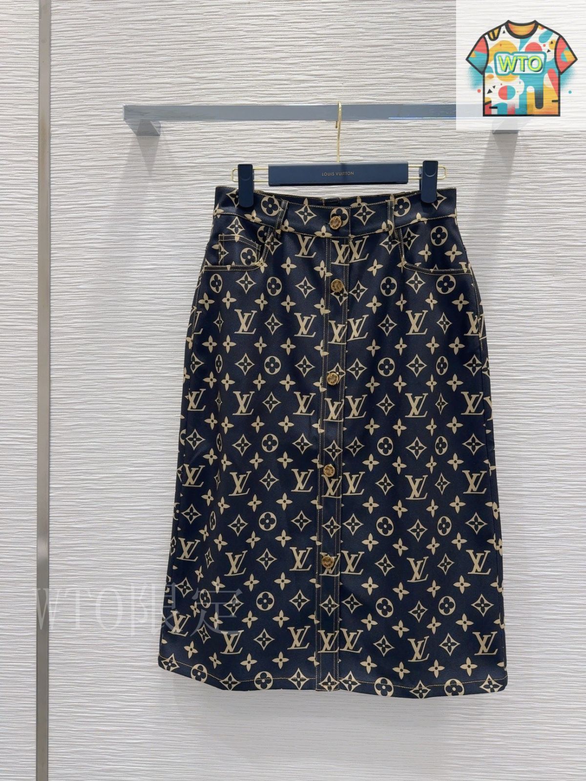 最終値下げ【レア美品】LOUIS VUITTONスカート　ニューヨークで購入 ルイヴィトン LOUIS VUITTON モノグラム デニムスカート