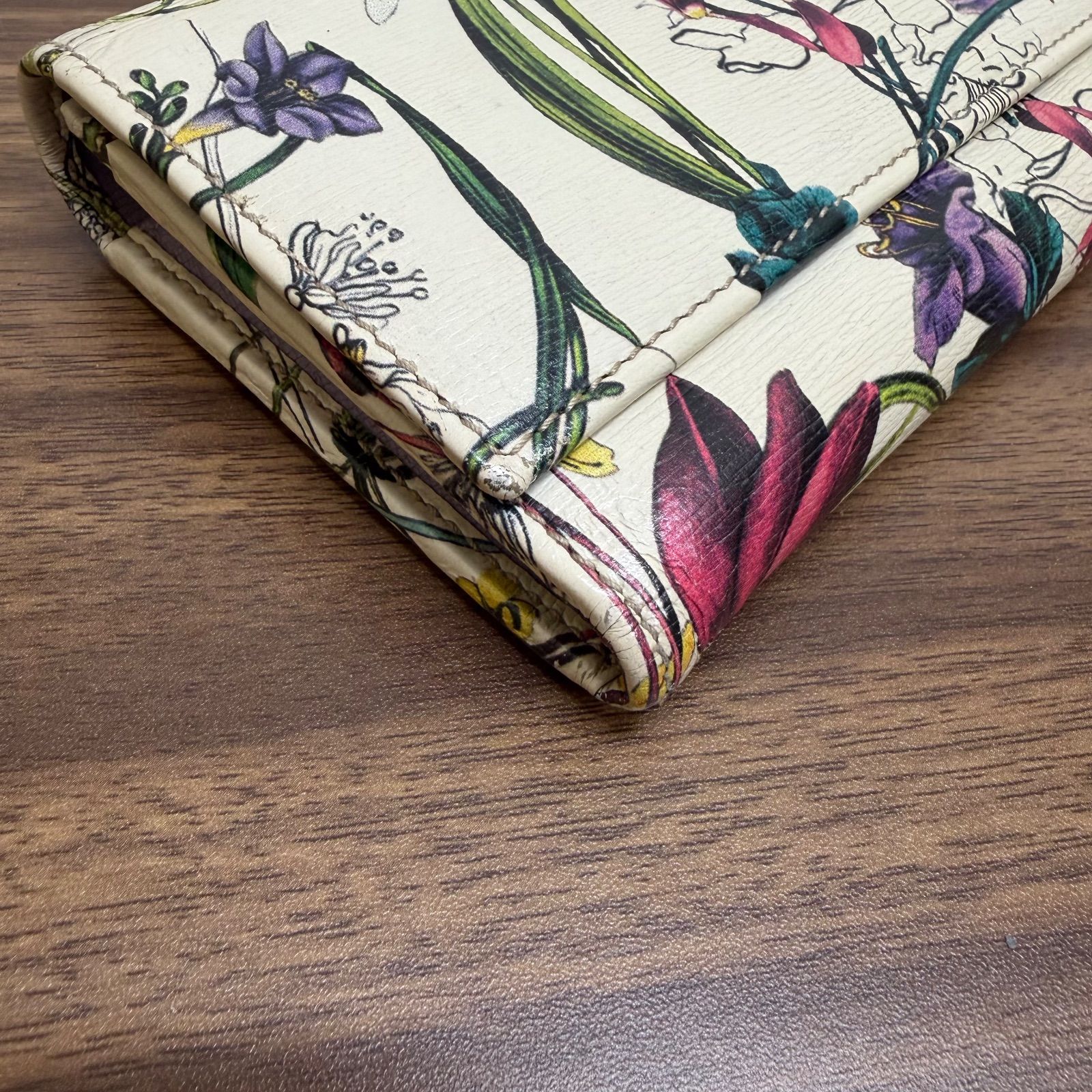 ◎GUCCI グッチ 長財布 二つ折り 309760 フローラ ボタニカル 花柄 