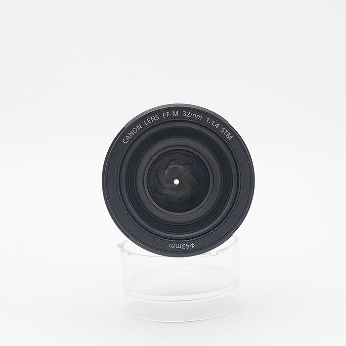 中古】(キヤノン) Canon EF-M32/F1.4 STM Canon EF-M32mm F1.4 STM を  