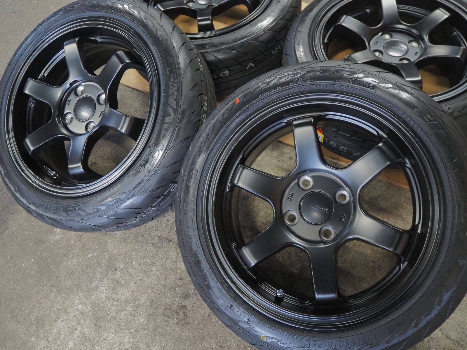 逆ゾリ 165 55R15 6.5J 38 4H100 ハイグリップ 人気 深リム 軽量 引っ張り タイヤホイールセット 1台分 アルト スペーシア ワゴンR ウェイク キャスト タント ムーヴ ミラ N-BOX デイズ ピクシス カスタム ブラック FFCRYSTALESIA_COM