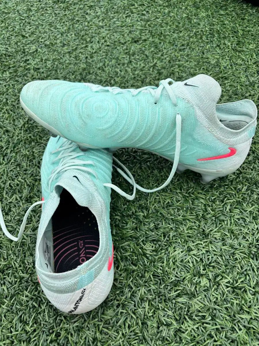 NIKE(ナイキ) ファントム Gx サッカーシューズ AG 275 ファントム ag