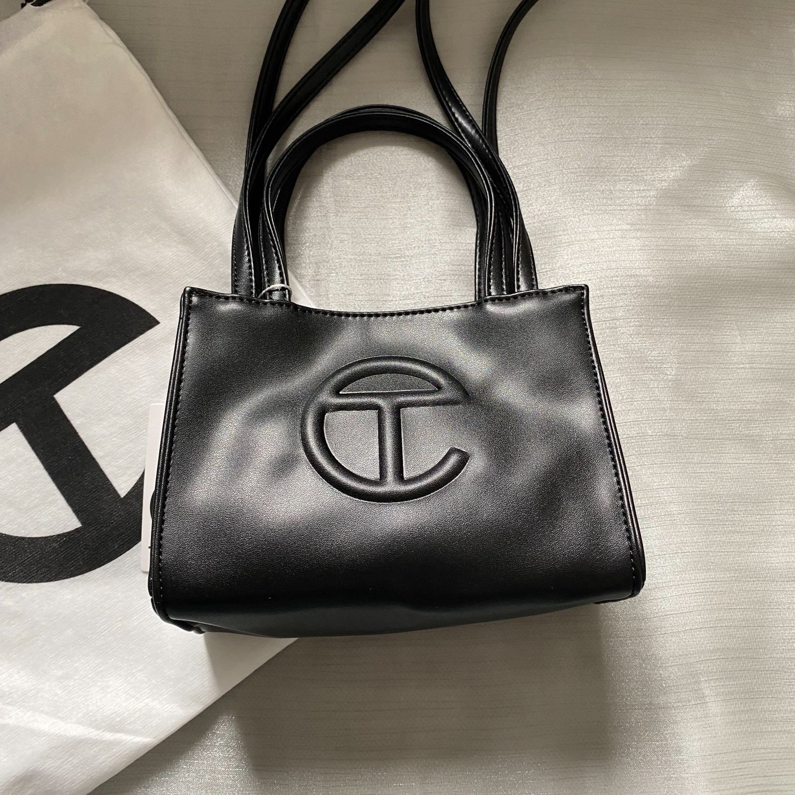 Telfar ミニショルダーバッグ Sサイズ ブラック - メルカリ 