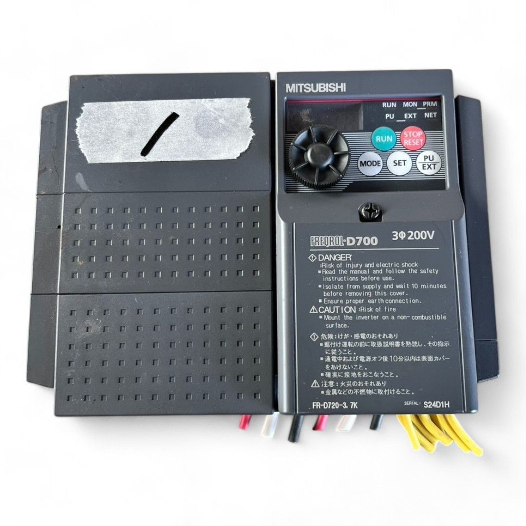 FR-D 720-3.7 K 三相200 Vインバーター 三菱電機 no.1
