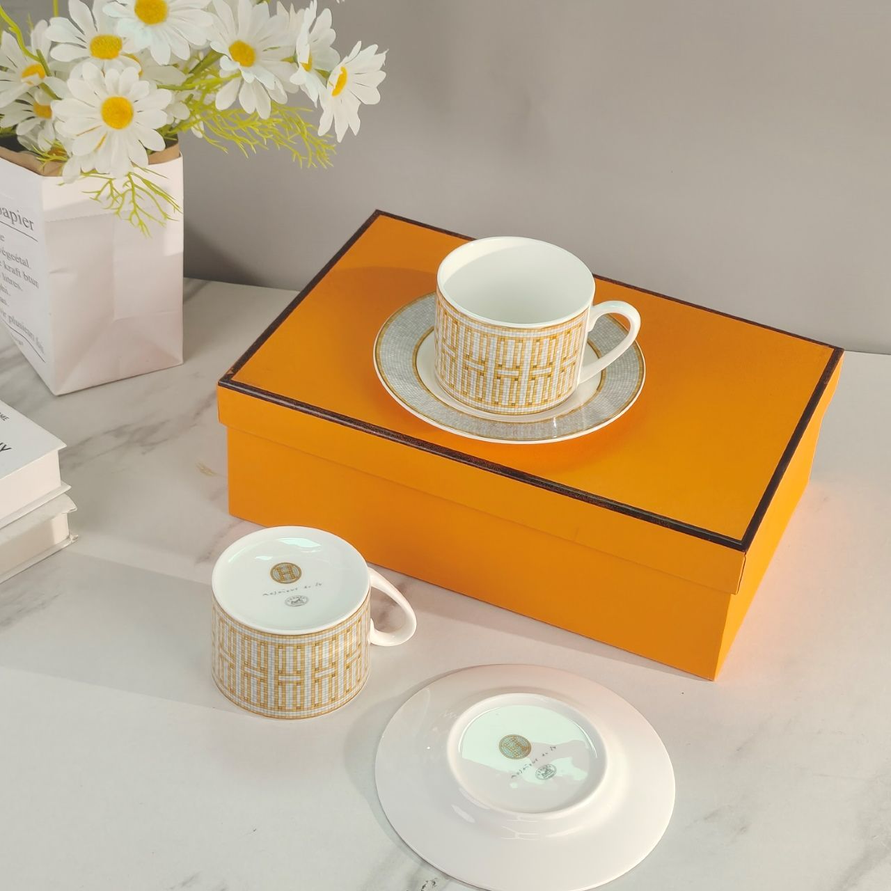 ◆エルメス HERMES 食器 カップ＆ソーサー ペアセット シェーヌダンクル HERMES エルメスシェーヌダンクルカップ＆ソーサーペア2客セット×2