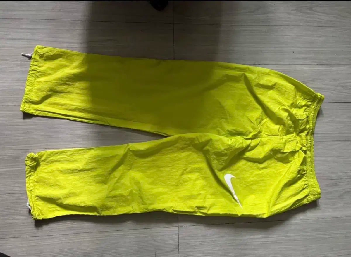 NIKE ナイキ STUSSY ステューシー ビーチ パンツ L です