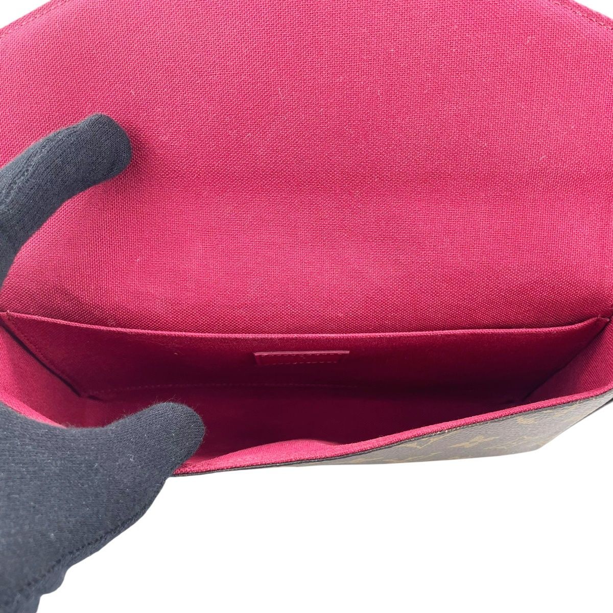 中古】LOUIS VUITTON ルイ・ヴィトン ポシェット・フェリシー M61276