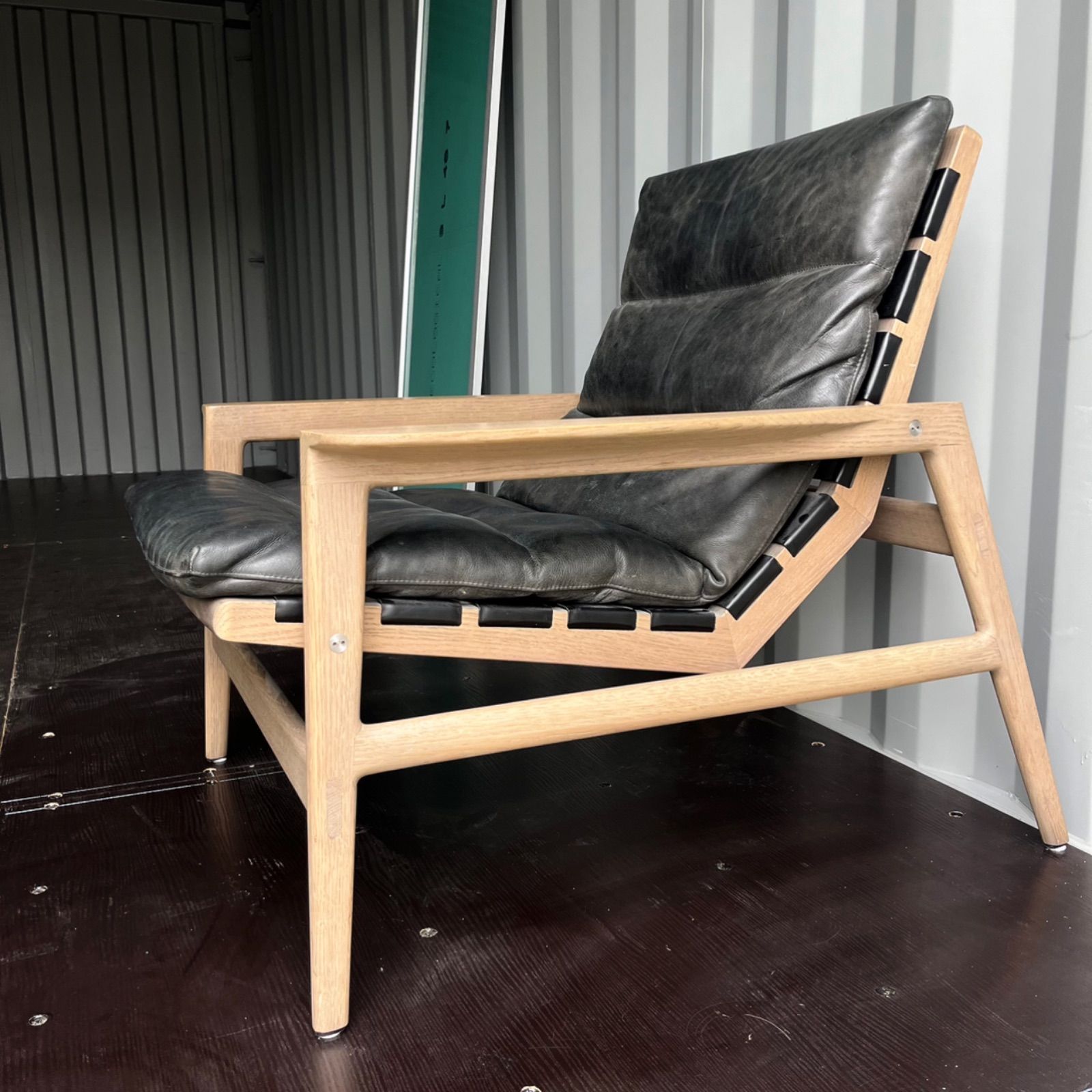 取付無料！アクタス イタリア ポリフォーム ブラック本革イパネマ