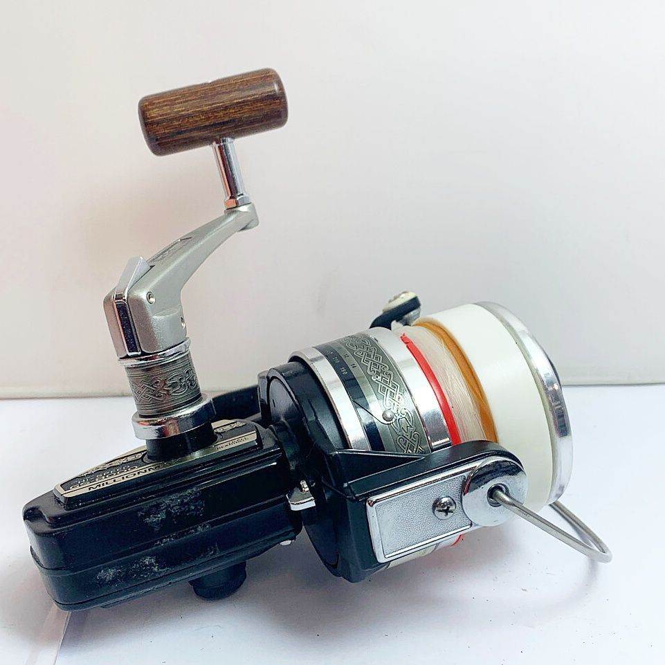 DAIWA ダイワ ミリオンマックス GS-8000 MILLIONMAX スピニング