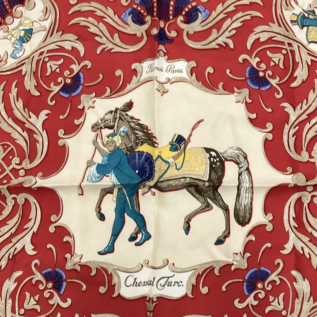 HERMES未使用シルク100％ ミニスカーフ 未使用 HERMES エルメス