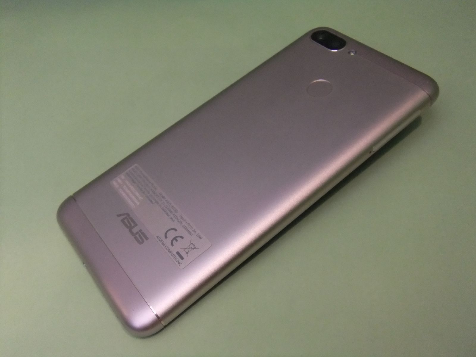 zenfone Max Pro M1 シルバー www.krzysztofbialy.com