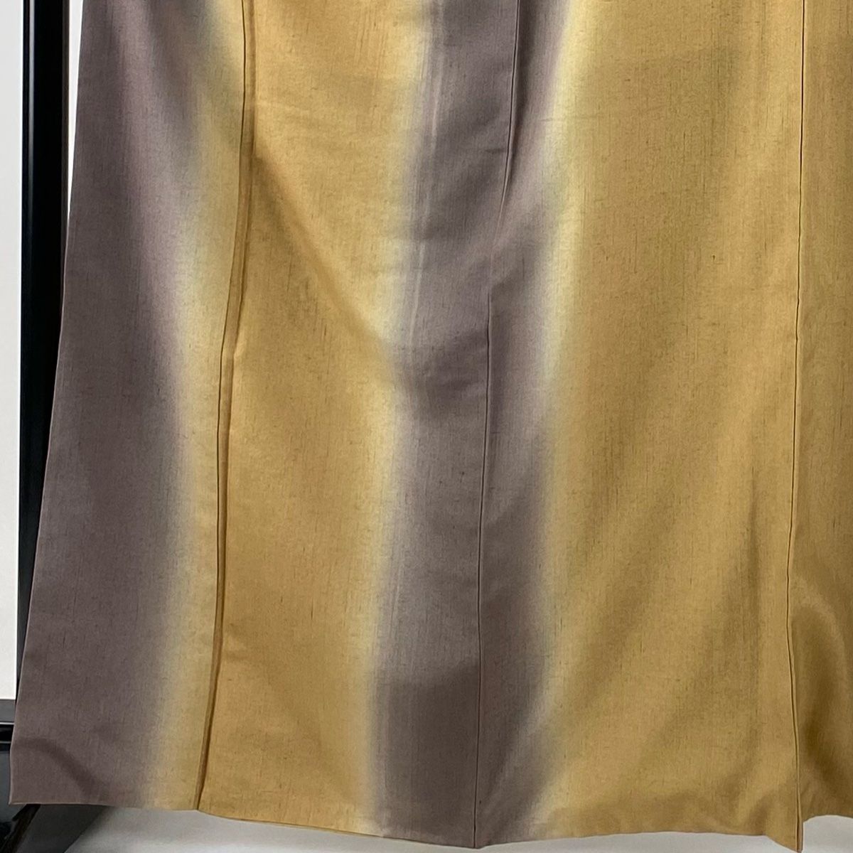 紬 身丈166.5cm 裄丈67cm M 袷 縦ぼかし 黄土色 正絹 秀品