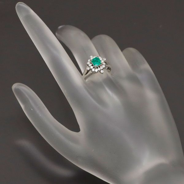 Pt900 エメラルド ダイヤモンド リング 0.47ct D0.33ct - メルカリ