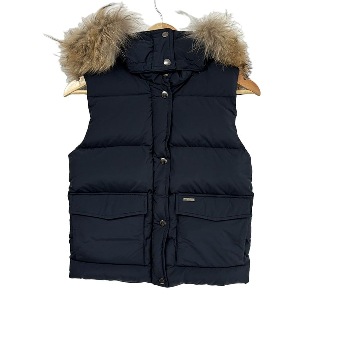 WOOLRICH ウールリッチ ダウンベスト サイズS レディース - ダークネイビー タヌキ|秋|冬