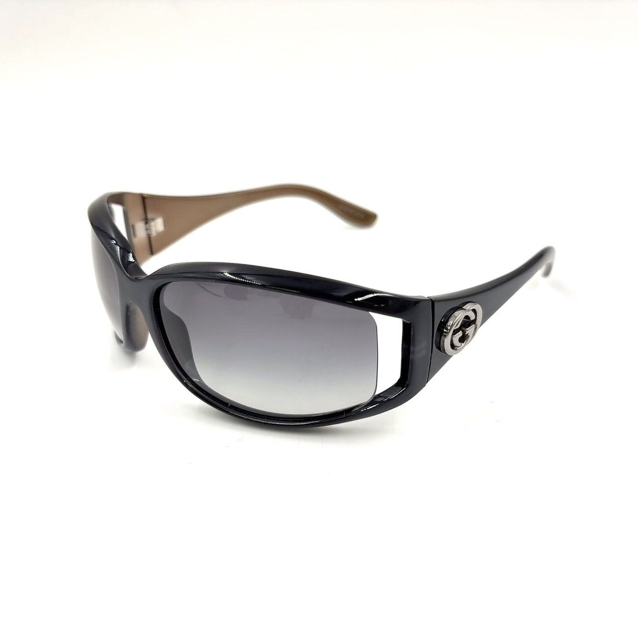 GUCCI インターロッキング 60 16 プラスチック ブラック サングラス シルバー