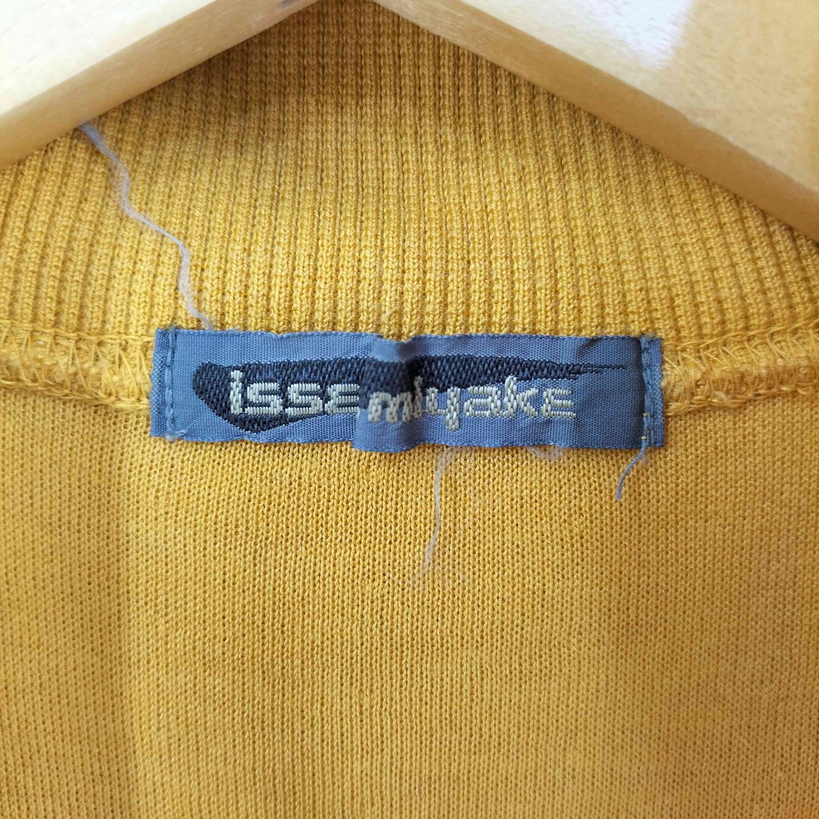 イッセイミヤケ ISSEY MIYAKE 筆タグ ハーフジップ コットン
