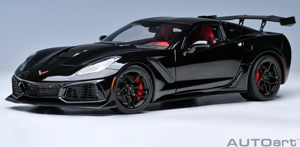 AUTOart 1|18 シボレー コルベット C7 ZR1 ブラック 完成品ミニカー 71276 佐川急便