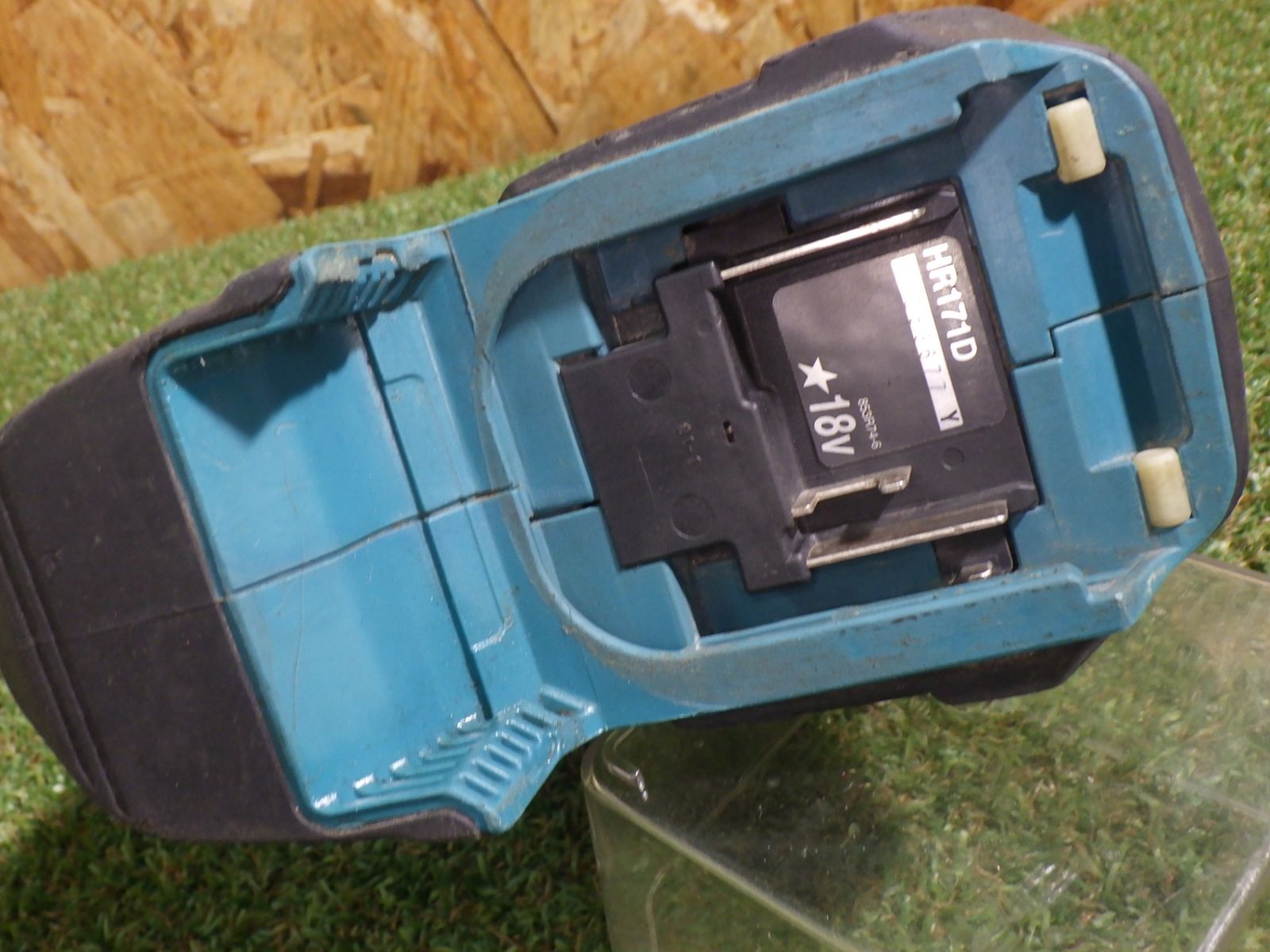 マキタ 充電式ハンマドリル