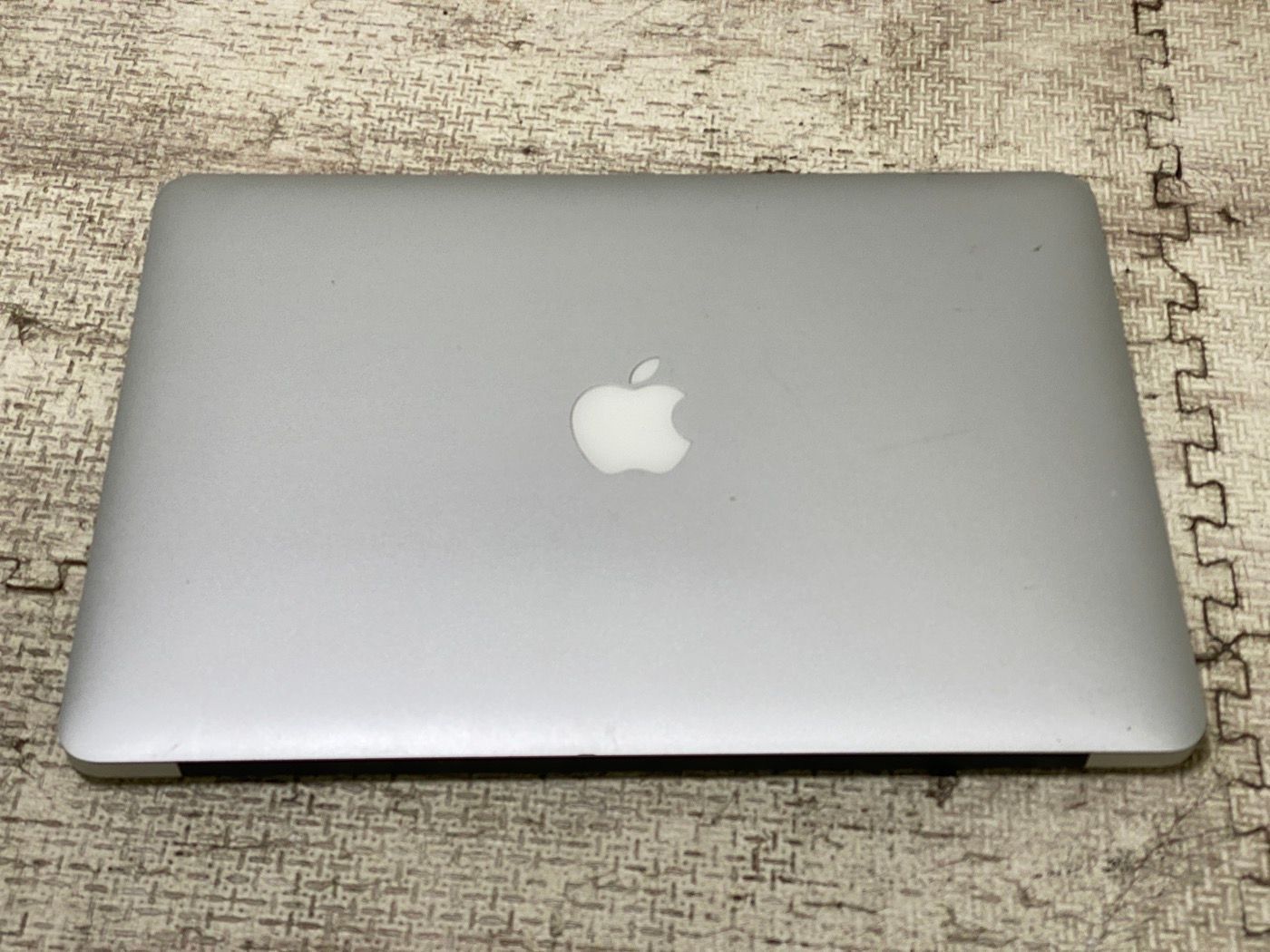 APPLE Macbook Air MID2011 13.3インチ i5 4GB 【公式通販】