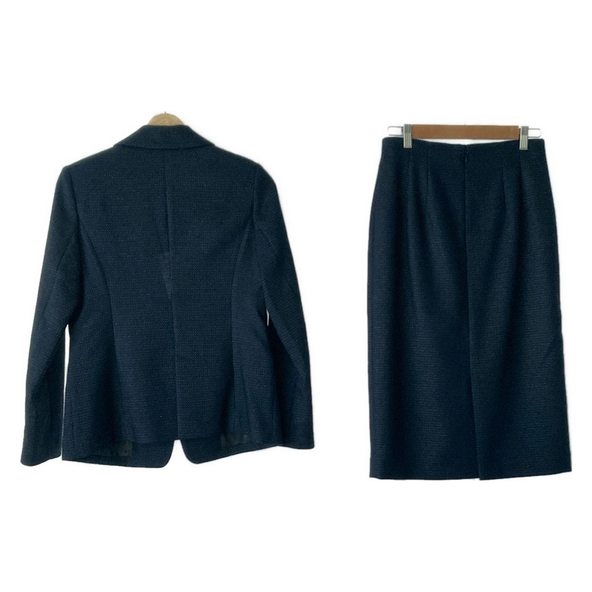 ダブリュービー wb レディーススーツ スカートスーツ サイズ38 M ダークネイビー レディース DRESS LAB セットアップ 「オフィスカジュアルスーツ」ダブルボタン