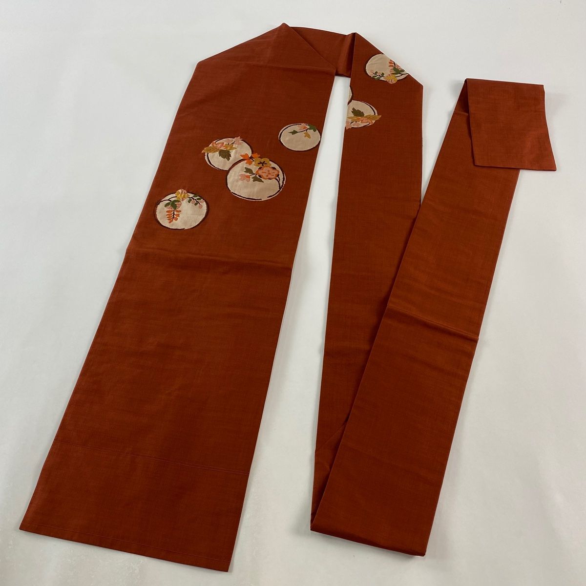 名古屋帯 美品 優品 花唐草 茜色 正絹 【中古】 - メルカリ