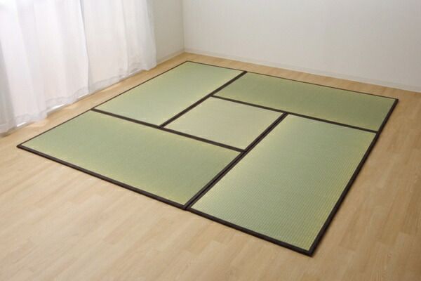 82×164cm4枚＋82×82cm1枚