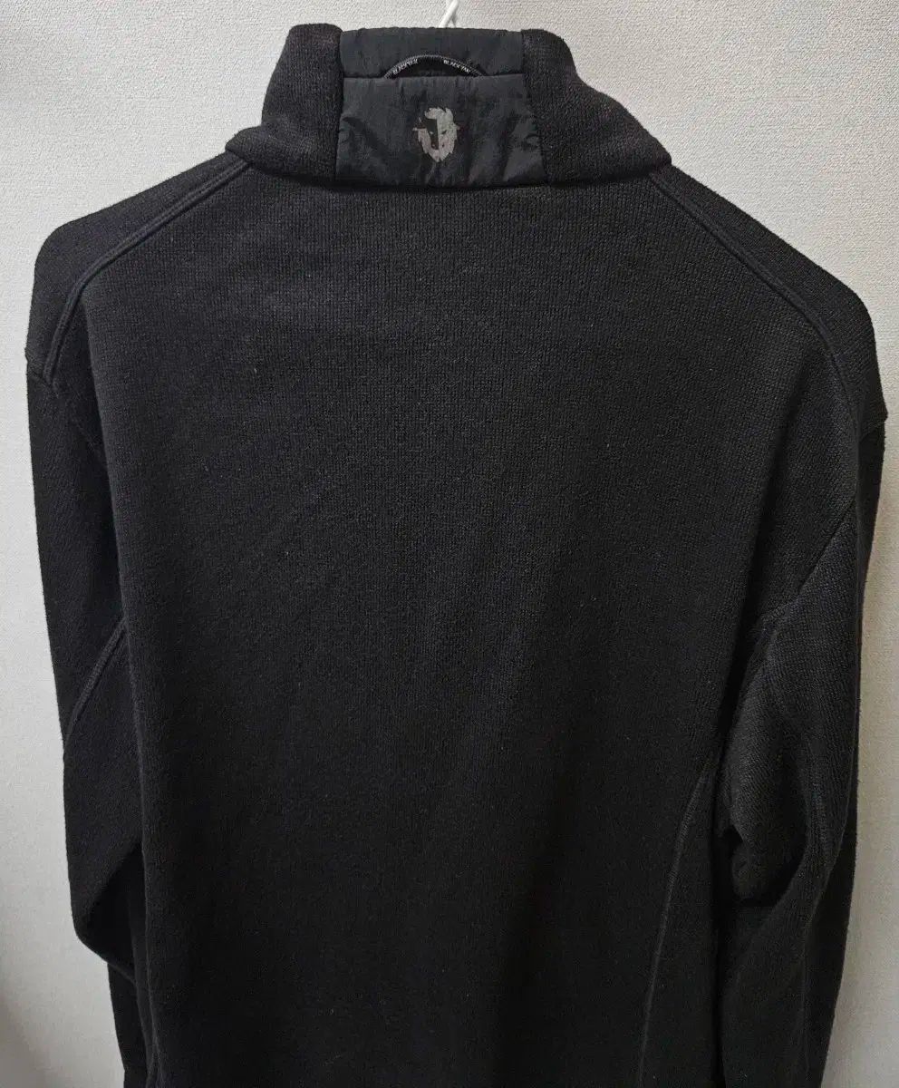 BLACK YAK