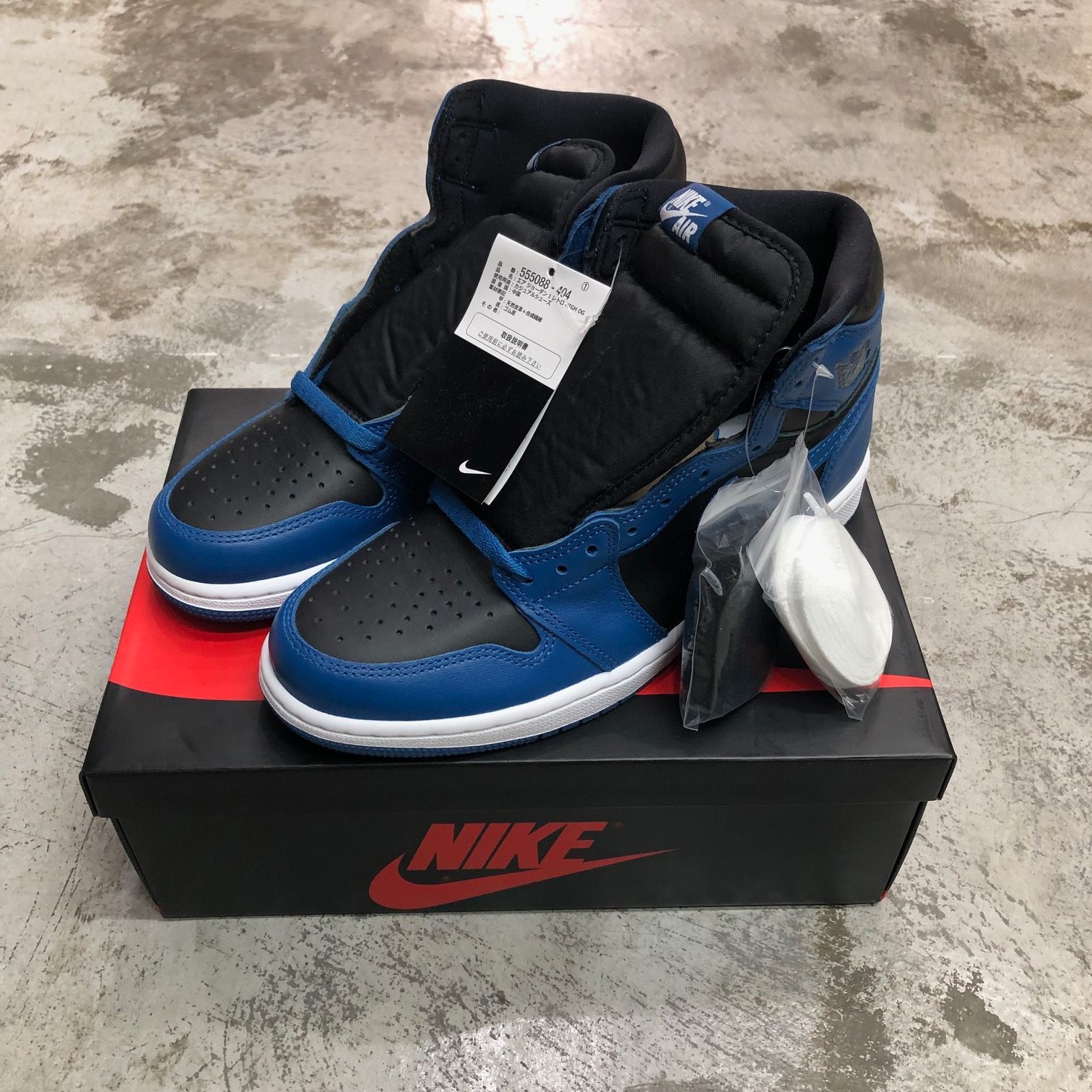 国内正規 新品 Nike Air Jordan 1 Retro High OG Dark Marina Blue 555088-404 ジョーダン1  スニーカー マリーナブルー ナイキ 26.5cm 73633A1 - メルカリ