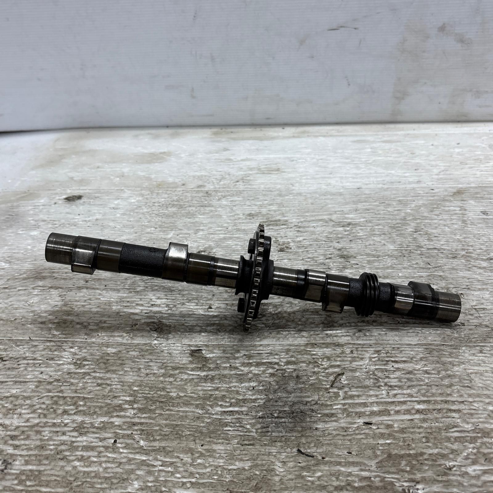 CB400F カムシャフト