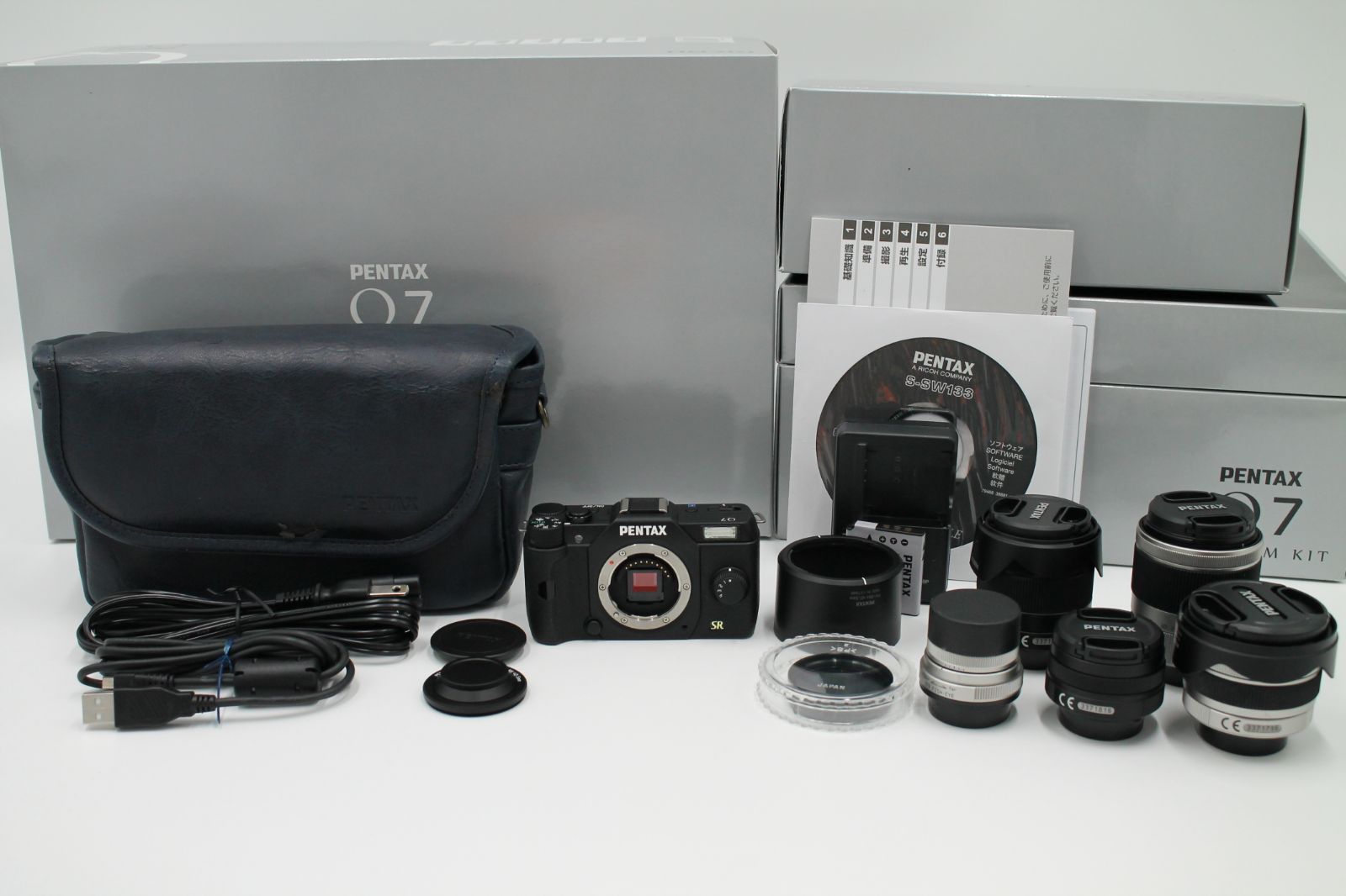 シャッター回数113回 ほぼ PENTAX PENTAX Q7 キット PREMIUM KIT 1000台