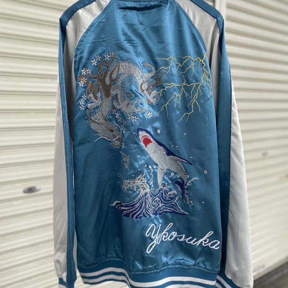 YOKOSUKA JAPAN 刺繍 スカジャン 横須賀発祥 スカジャン Yokosuka刺繍入り SUKAJAN 龍鯉 Tiger