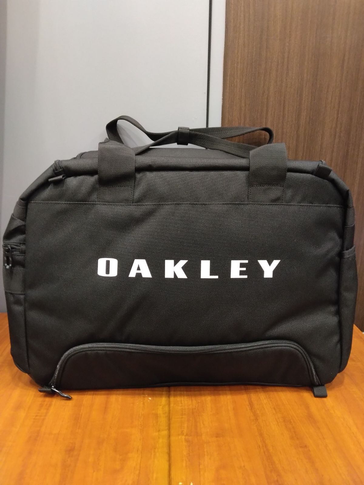 オークリー メンズ OAKLEY BOSTON BAG 18.0 ボストンバッグ FOS902002 OAKLEY モデル 新橋店