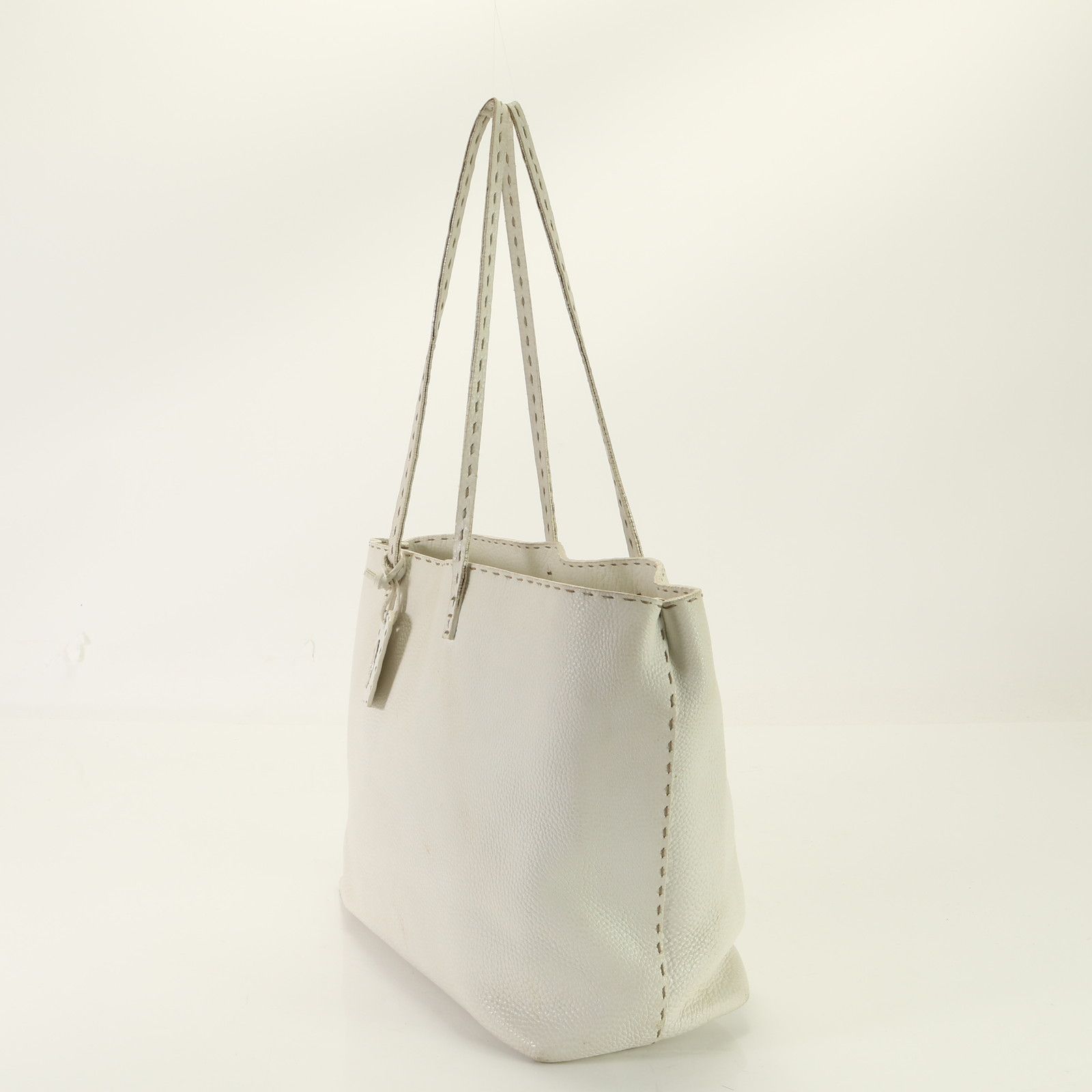 フェンディ セレリア 2305 8BH126 NDU 068 レザー トート バッグ  