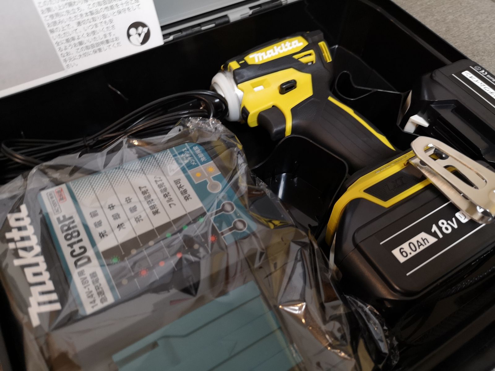 人気の福袋 最新 新品、未使用 Makita マキタ 18V インパクト