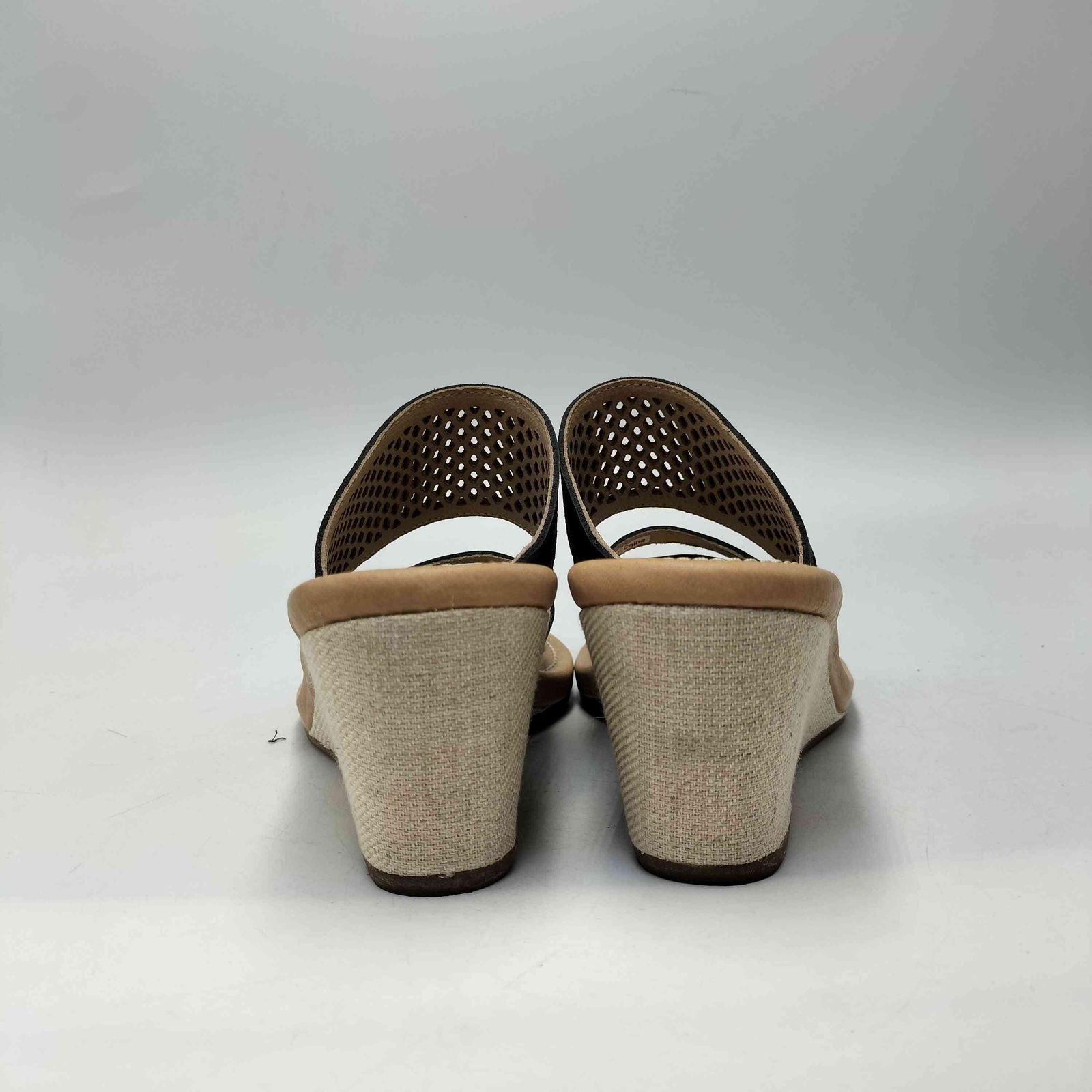 アグ UGG レザー ウェッジソール クロスベルト サンダル