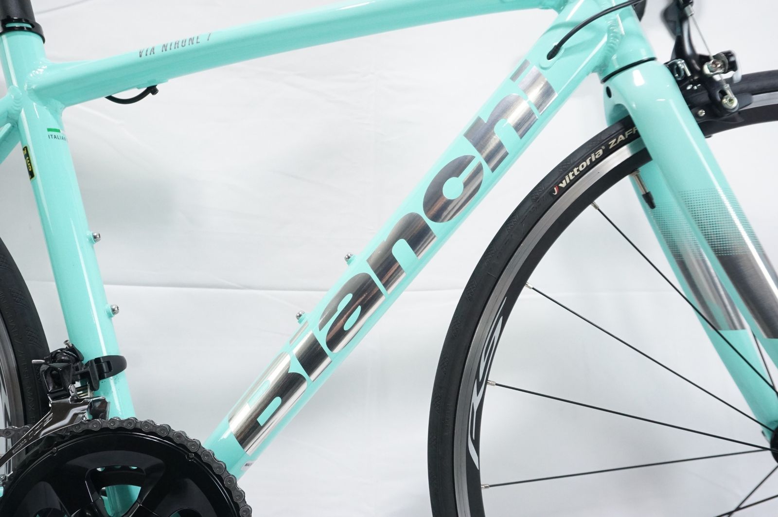 ビアンキVIA NIRONE7 700C CLARIS2X8S 420mmロード ビアンキVIA