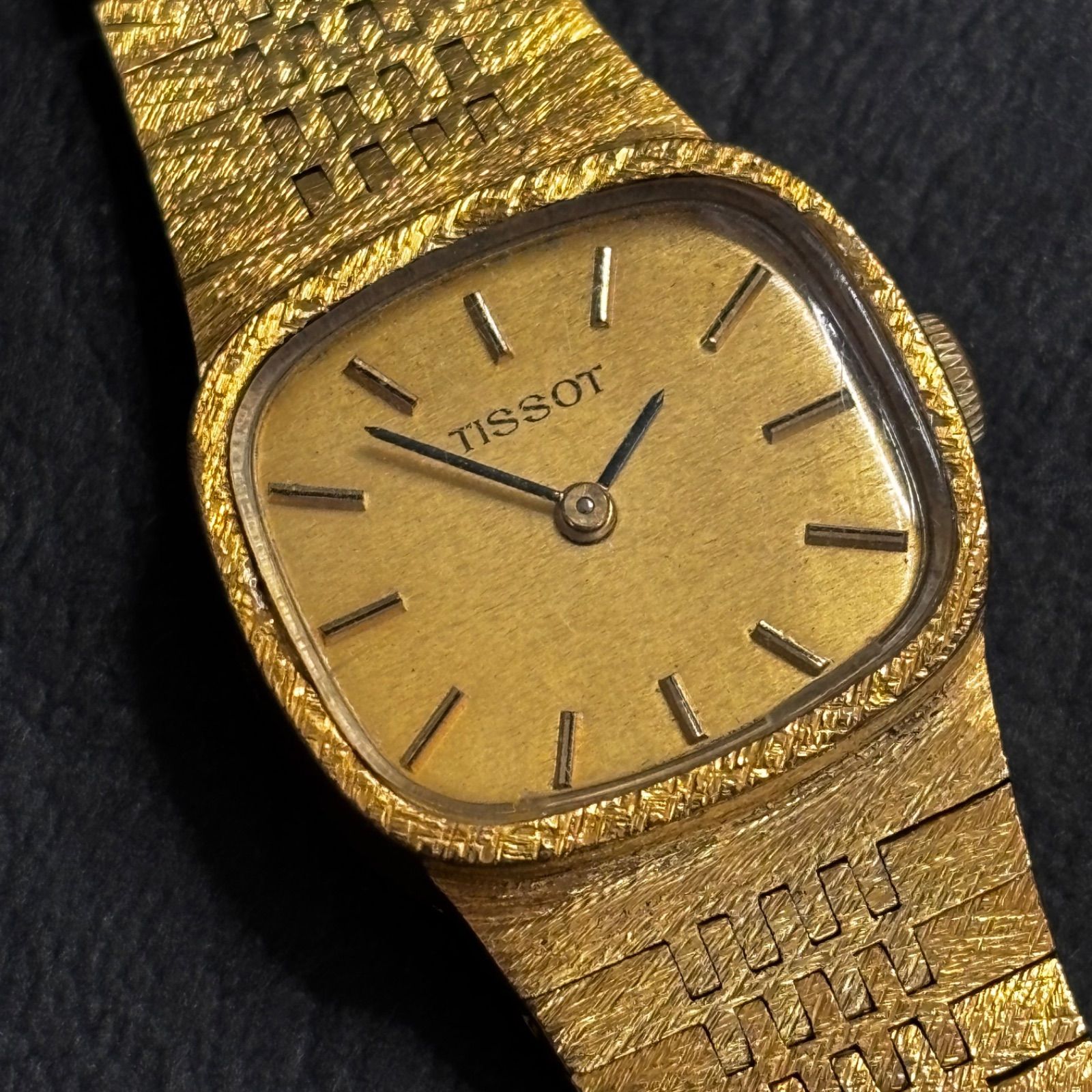 TISSOT クォーツ 腕時計 ゴールド/ベージュ ヴィンテージスクエア TISSOT クォーツ 腕時計 ゴールド/ベージュ ヴィンテージ