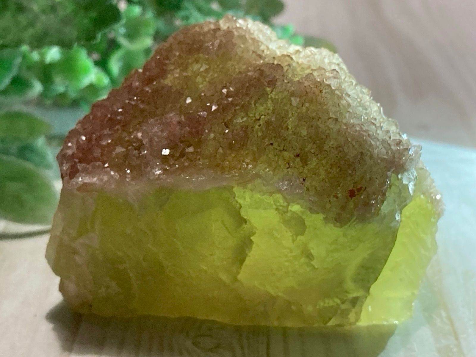 クォーツ オン フローライト 蛍石 ラフストーン 原石 クラスター 水晶