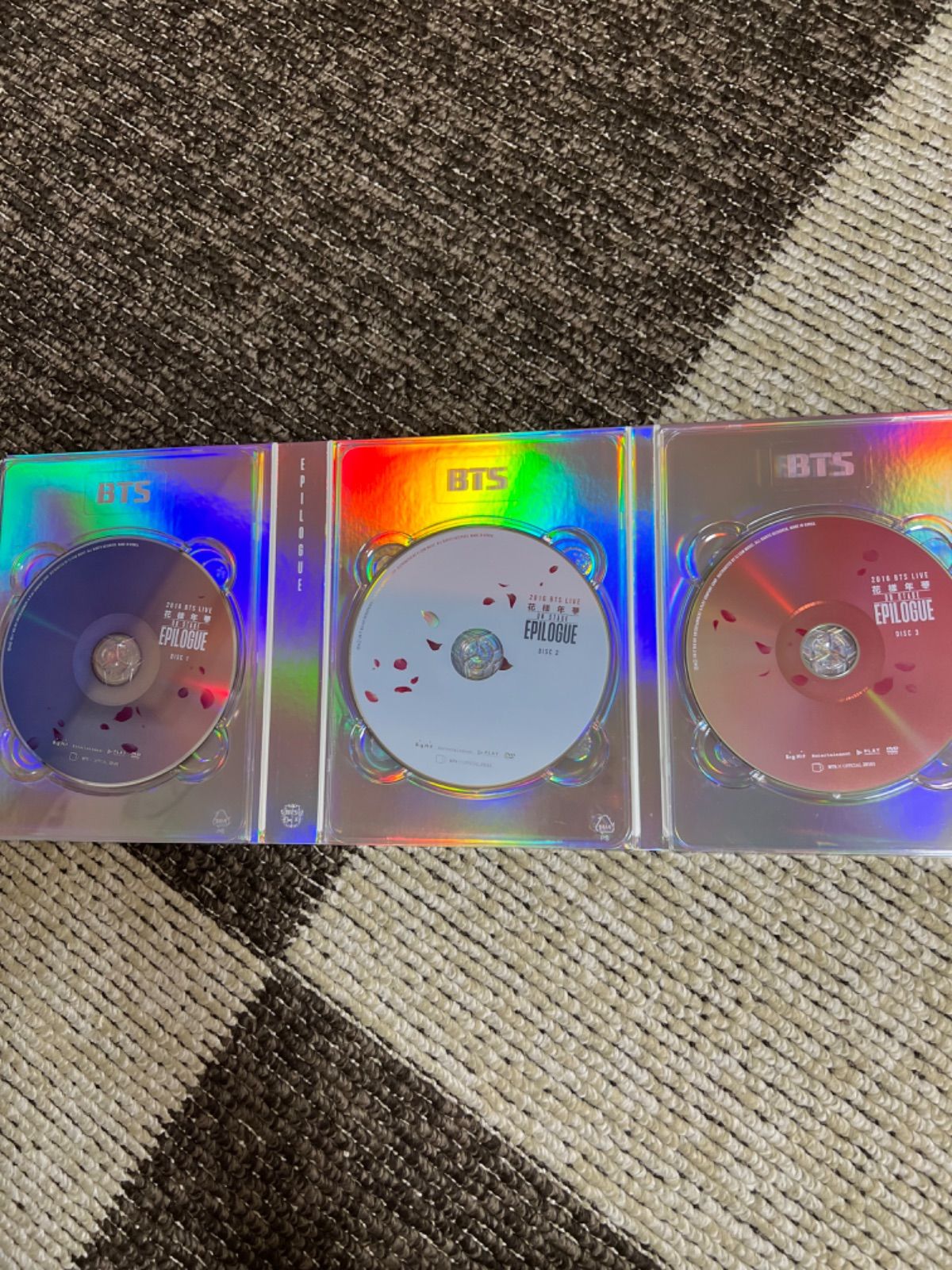 BTS 花様年華 ARMY.ZIP＋ lys Blu-ray DVD バンタン 韓国 LIVE