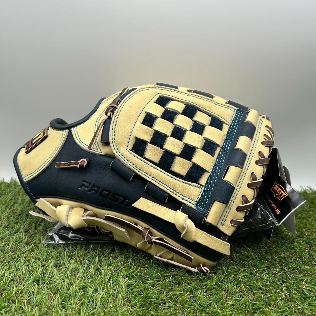 M0746 ZETT ゼット PROSTATUS プロステイタス 大人用 軟式 二塁 遊撃手用 グローブ 源田モデル