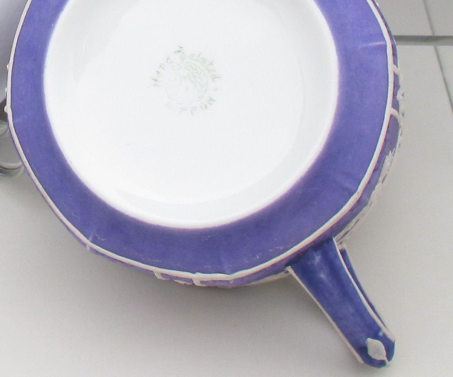 カップ＆ソーサー d