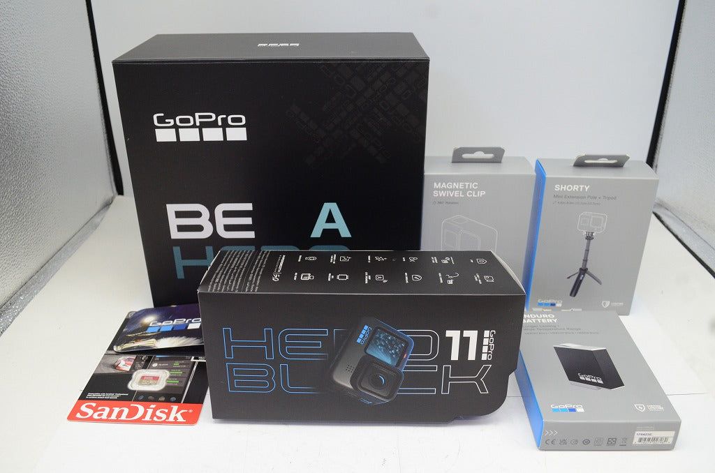 未開封品 GoPro HERO11 アウトドア万能セット ミニ三脚 クリップマウント ゴープロ 250927f