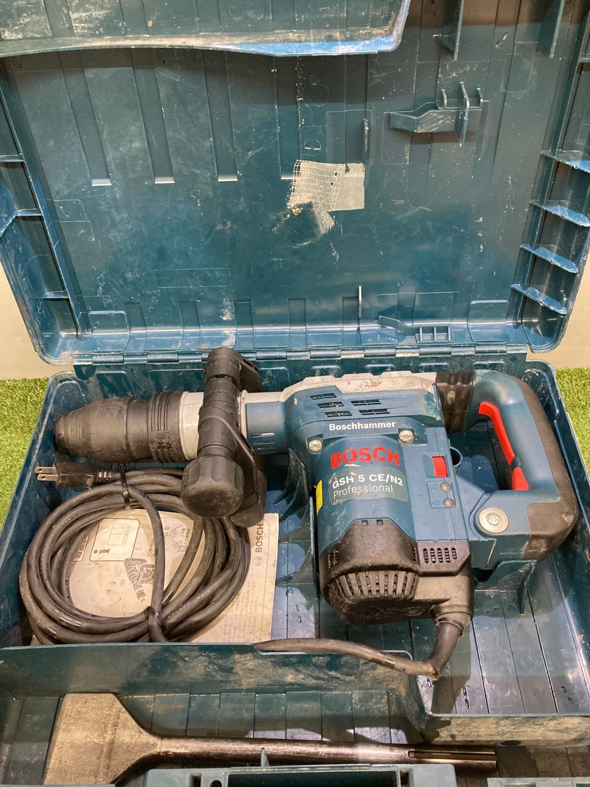 中古品】【0921】☆BOSCH(ボッシュ) SDS-max破つりハンマー[GSH5CE/N2 