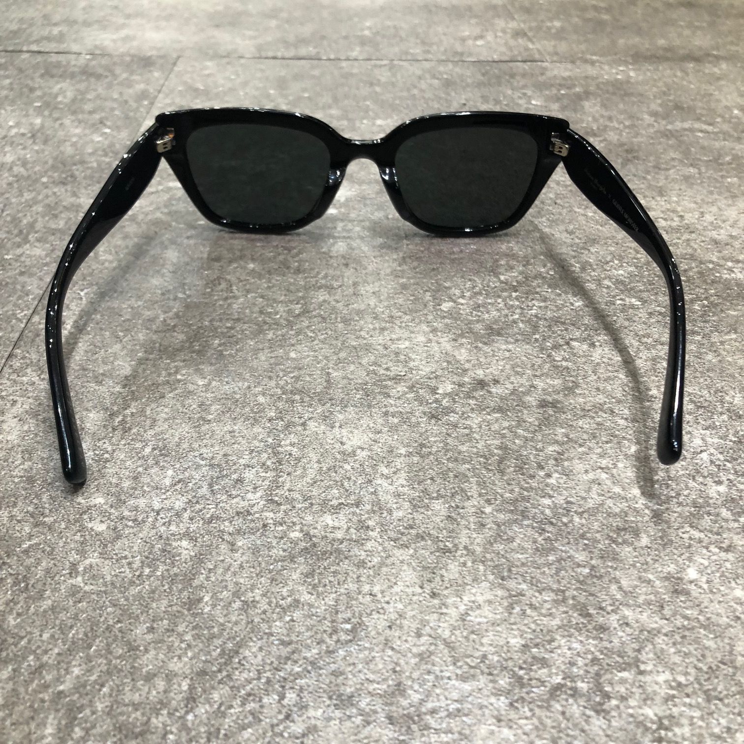 【関税込＆追跡】Maison Margielaシェイプサングラス メゾンマルジェラ Maison Margiela ×Gentle Monster ジェントル