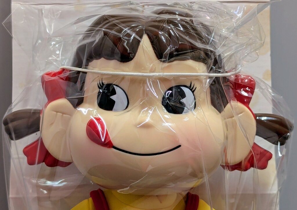 超激得 不二家 ペコちゃん シリアルナンバー入り 首振り人形
