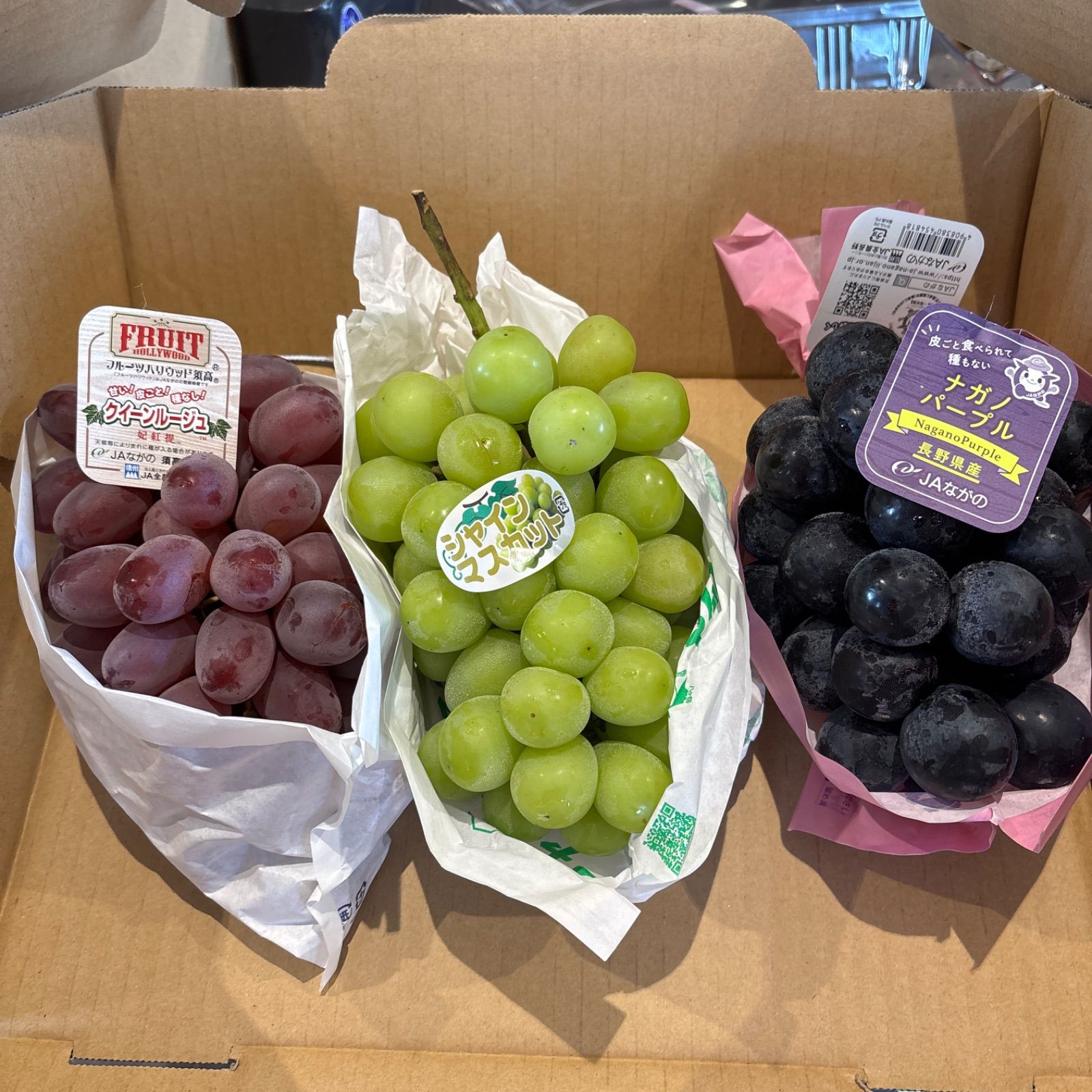 力石俊二 色絵葡萄文茶盌 共箱栞 益子焼 抹茶碗 抹茶茶碗 茶道具 茶器 食器