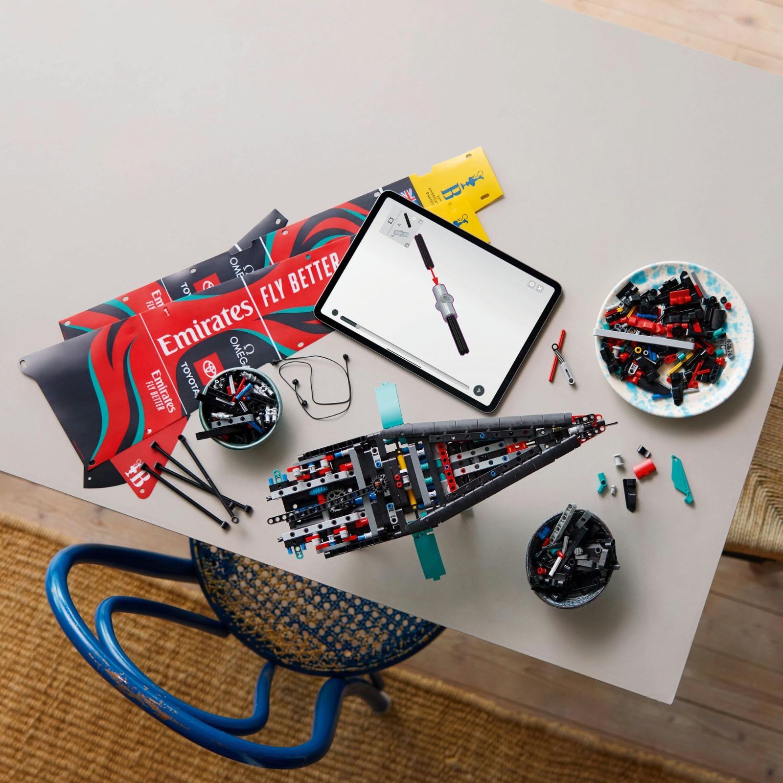 レゴ() テクニック Emirates Team New Zealand AC75 ヨット おもちゃ 玩具 誕生日 プレゼント ブロック バレンタイン男性 女性 乗り物 船 ボート 42174