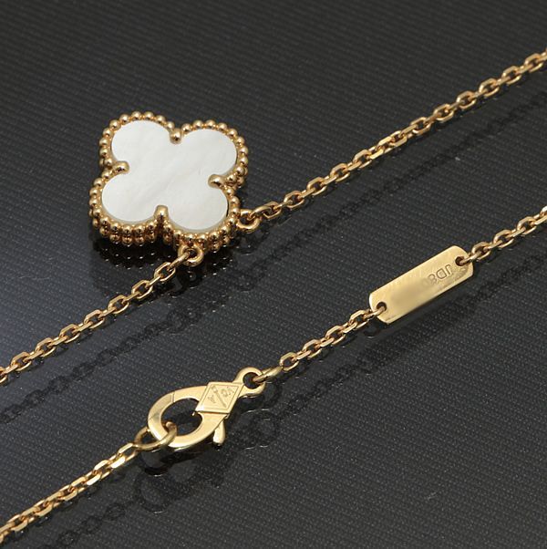 VanCleef＆Arpels ヴァンクリーフ＆アーペル ヴィンテージアルハンブラ